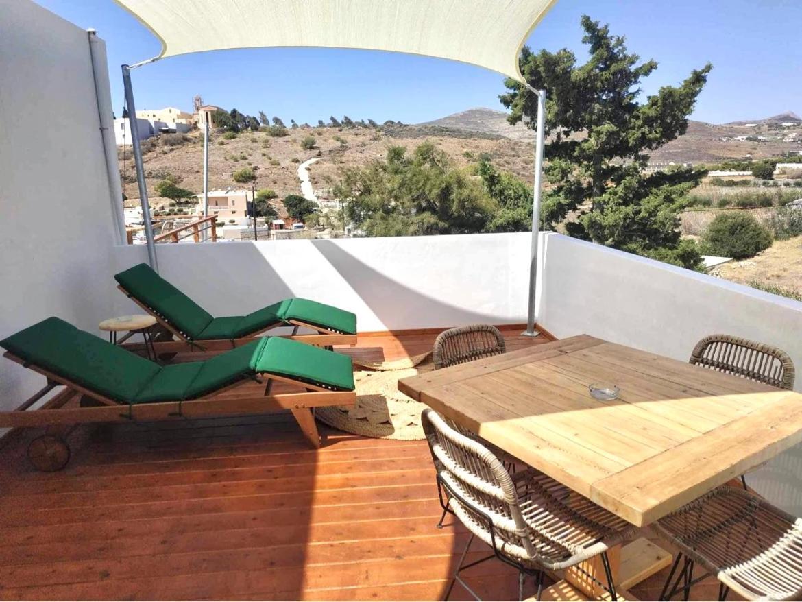 Syros Village Suites Vári Exteriér fotografie