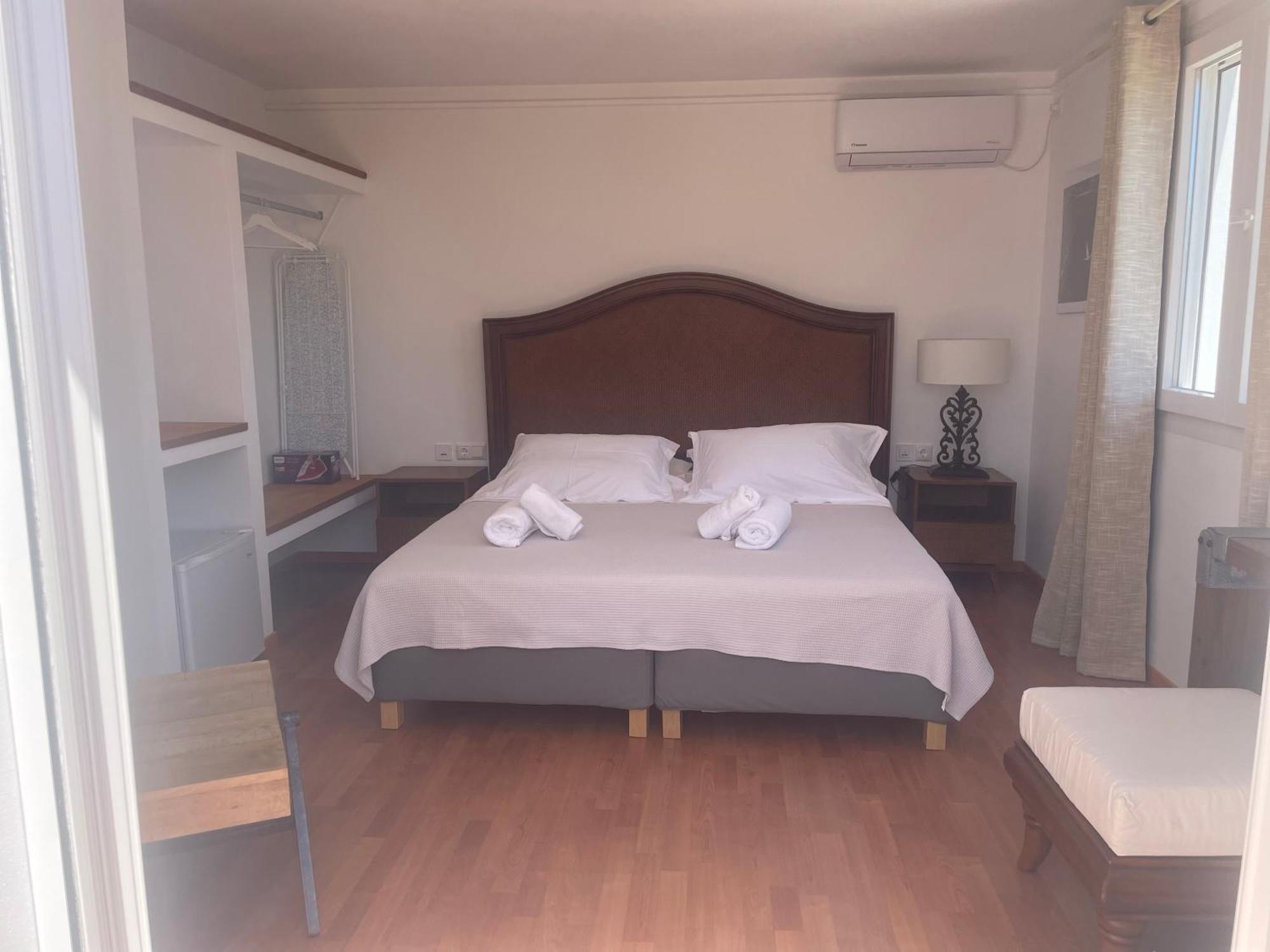 Syros Village Suites Vári Exteriér fotografie