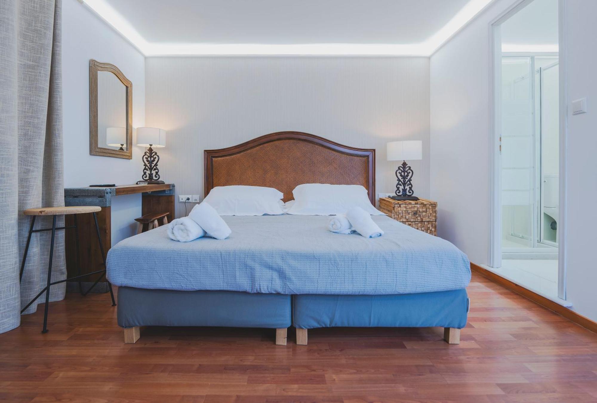 Syros Village Suites Vári Exteriér fotografie