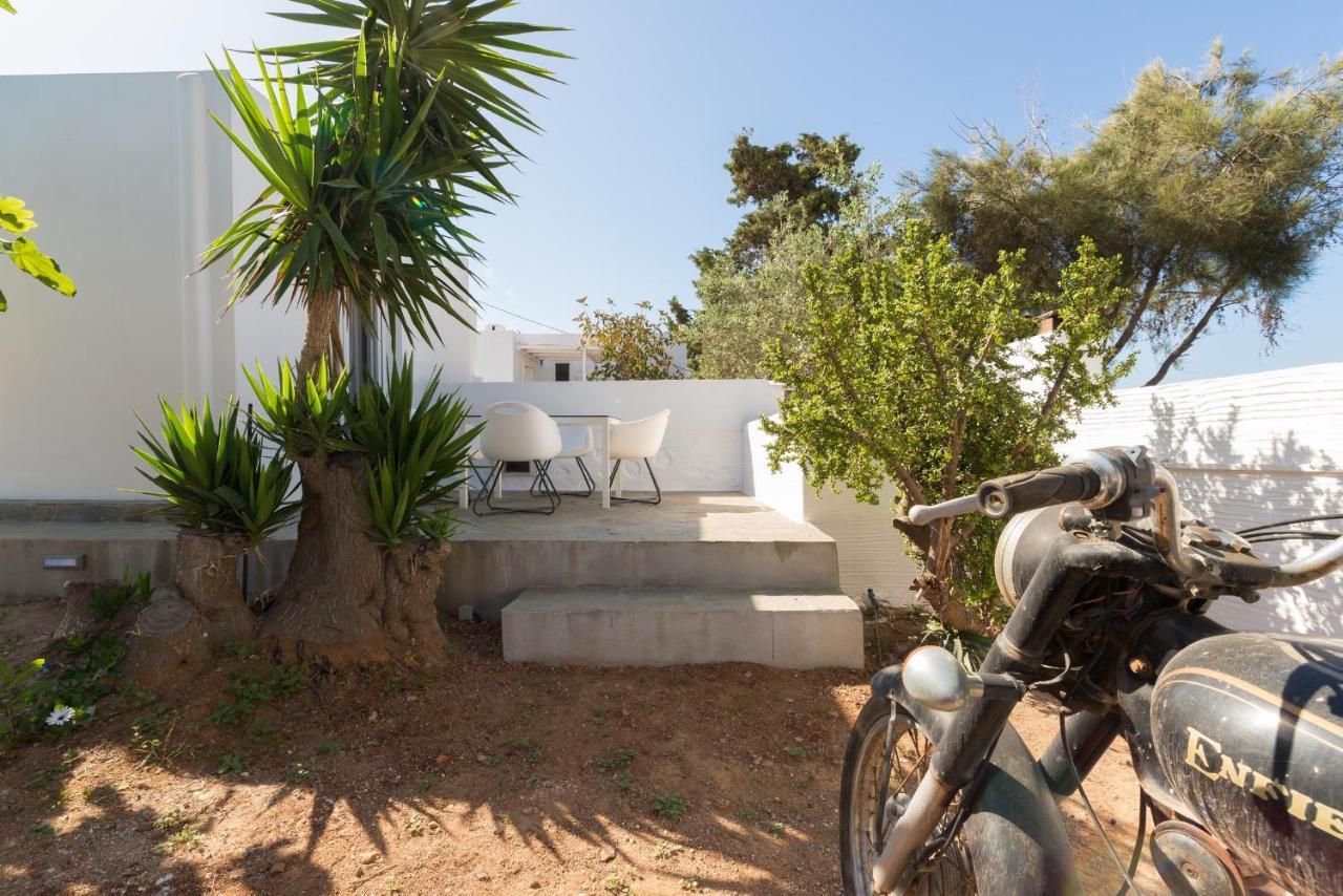 Syros Village Suites Vári Exteriér fotografie