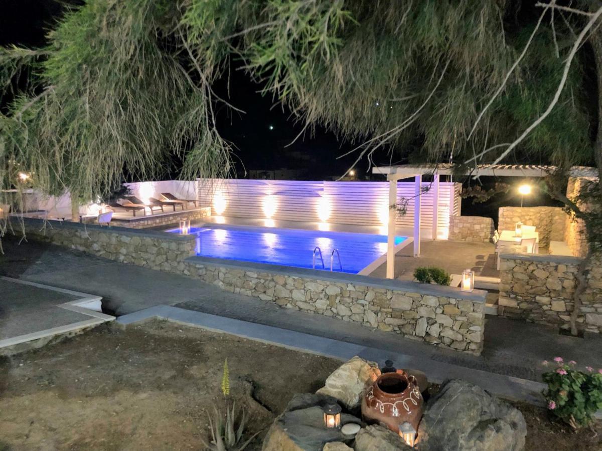 Syros Village Suites Vári Exteriér fotografie